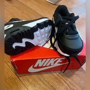 Brand new air max size 5c